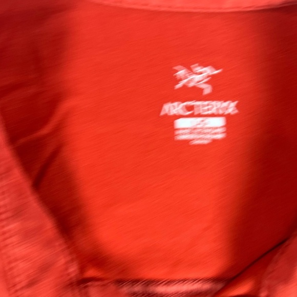 Arc'teryx Large Vibrant Red Polo Shirt Performance Outdoor Hiking Huckberry - Picture 4 of 8